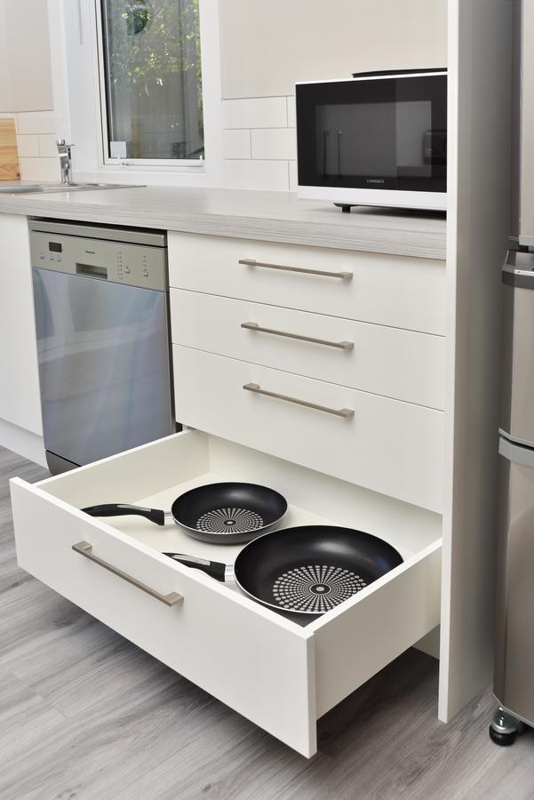 Albemarle Villa - Christchurch Holiday Homes ภายนอก รูปภาพ