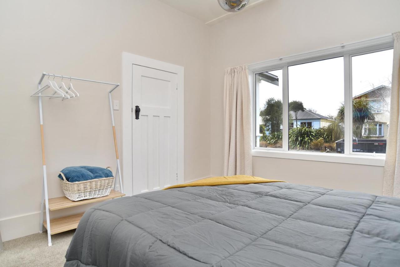 Albemarle Villa - Christchurch Holiday Homes ภายนอก รูปภาพ
