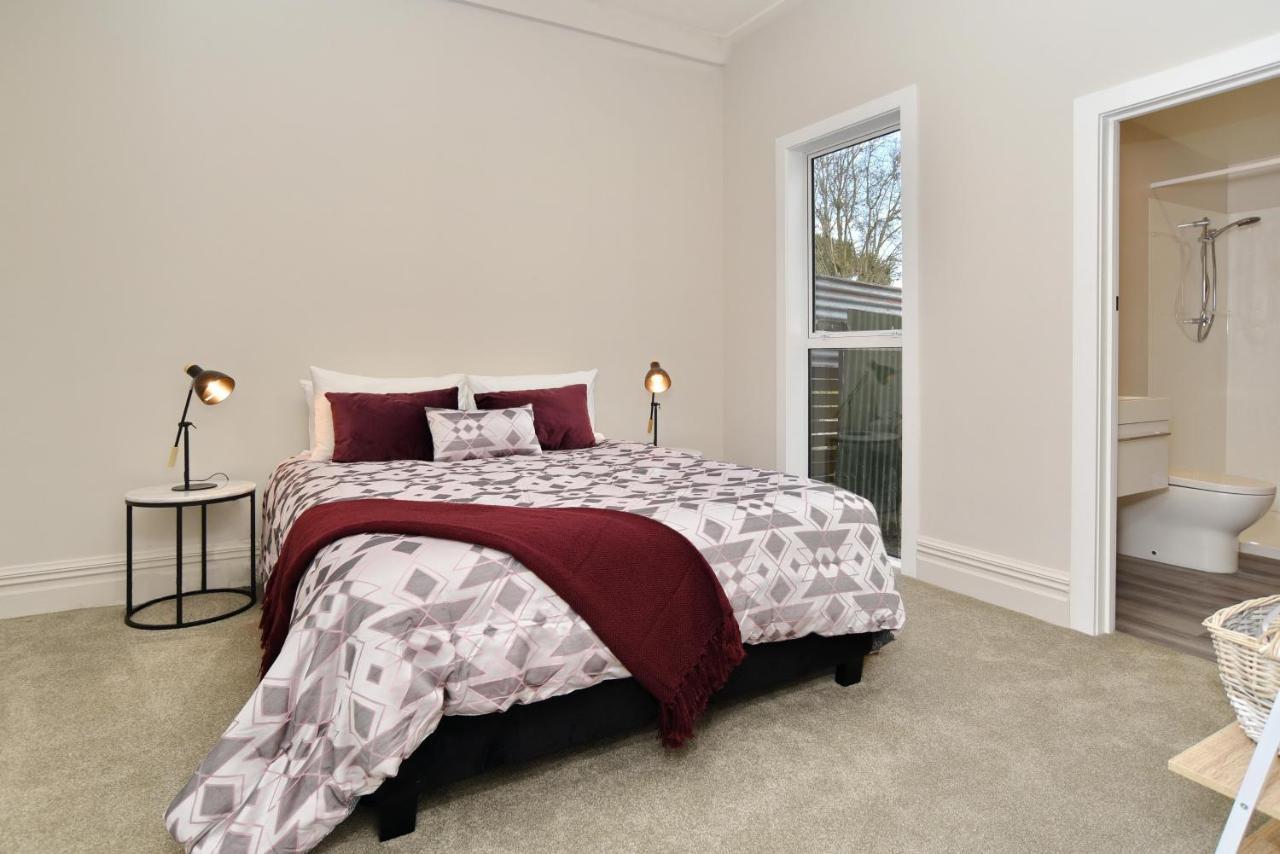 Albemarle Villa - Christchurch Holiday Homes ภายนอก รูปภาพ