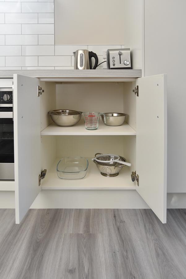 Albemarle Villa - Christchurch Holiday Homes ภายนอก รูปภาพ